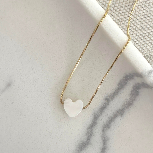 Cadena corazón madre perla