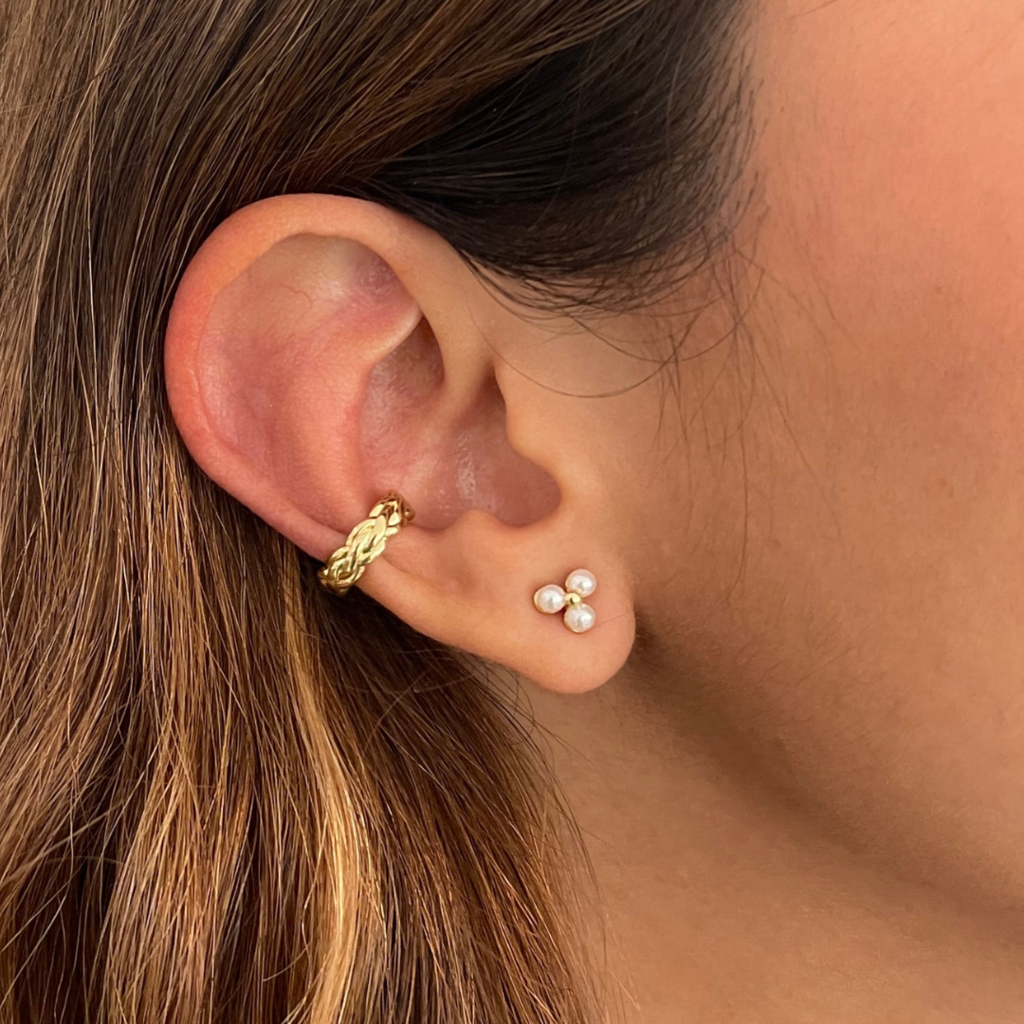 Aretes tres perlas mini