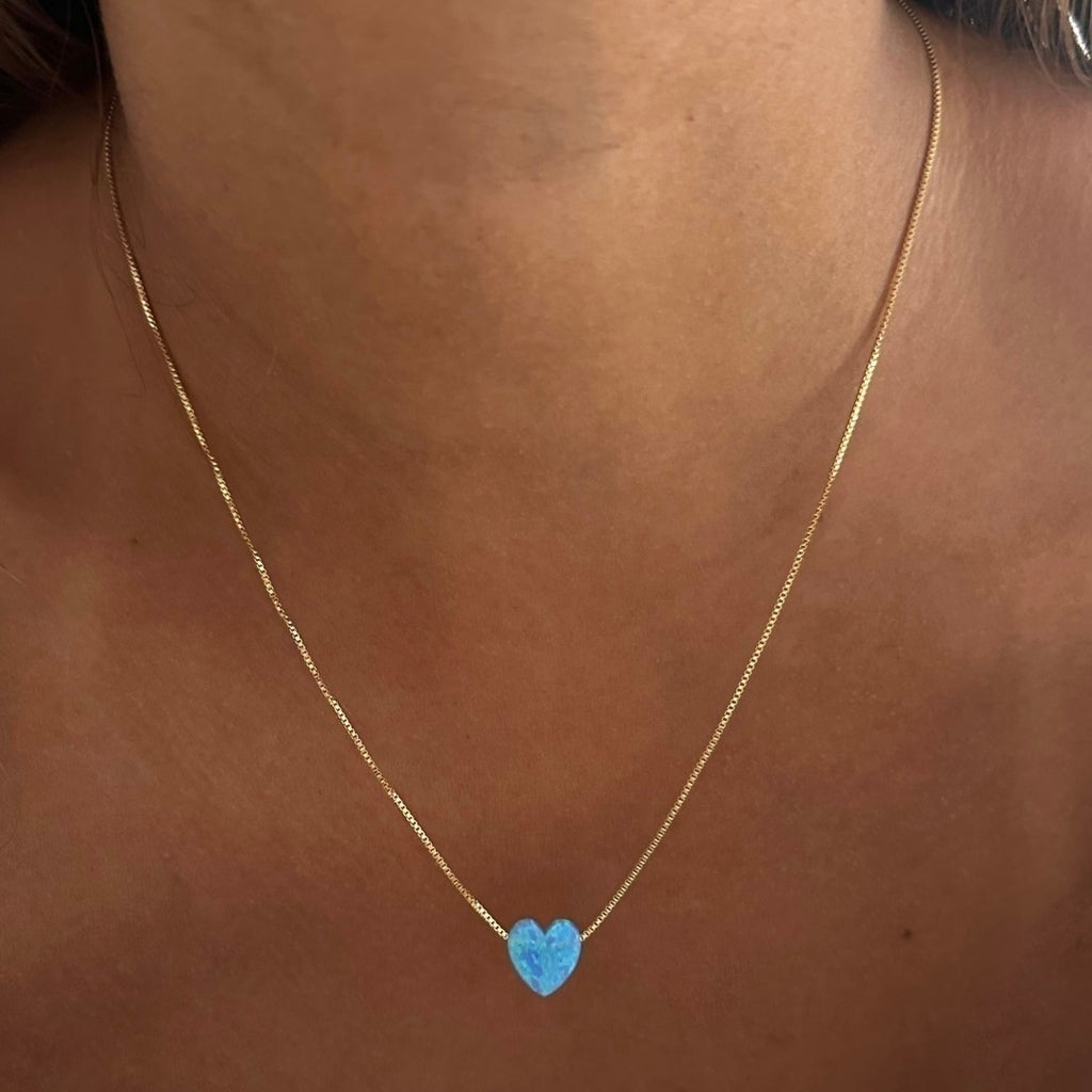 Cadena corazón en ópalo