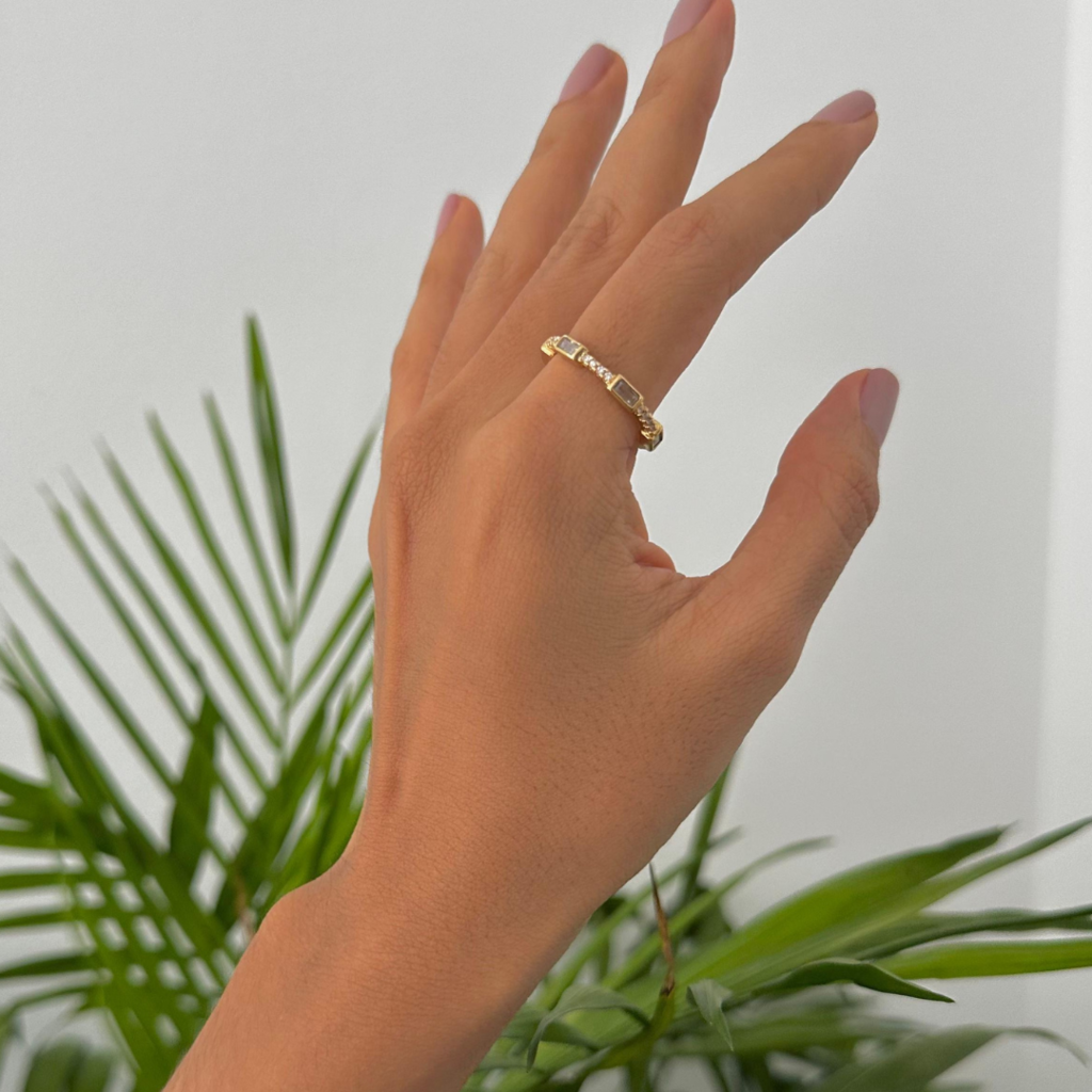 Anillo Gold