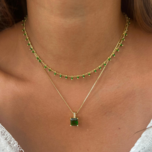 Cadena Lucía verde