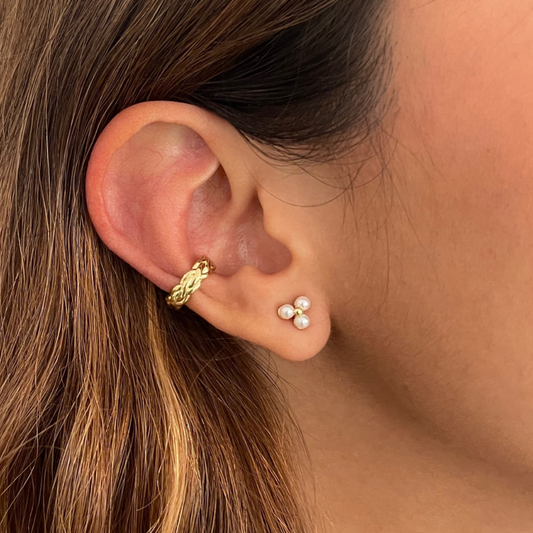 Aretes tres perlas mini