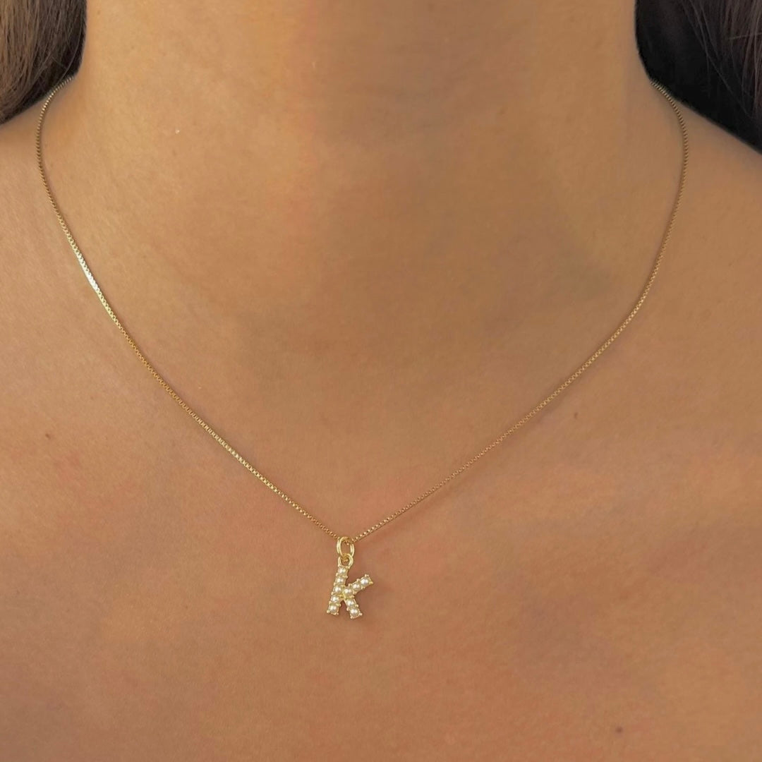 Cadena iniciales con perlas mini