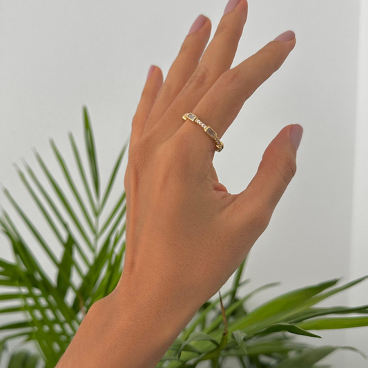 Anillo Gold