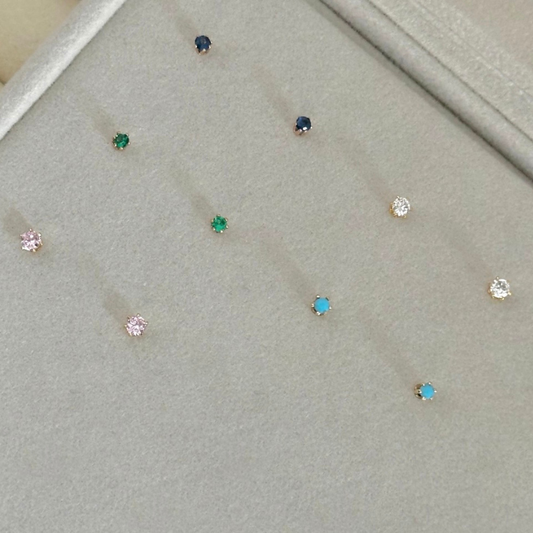 Aretes chispas mini de colores