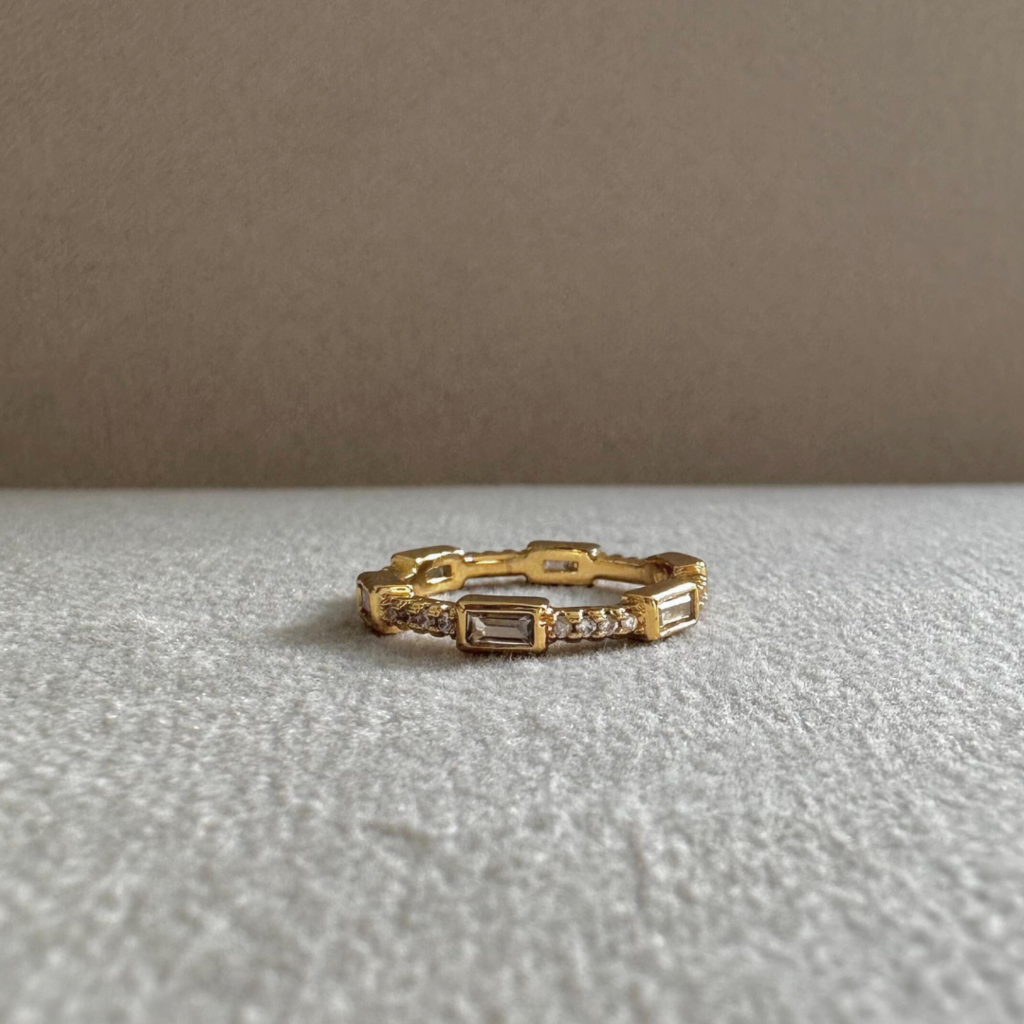 Anillo Gold